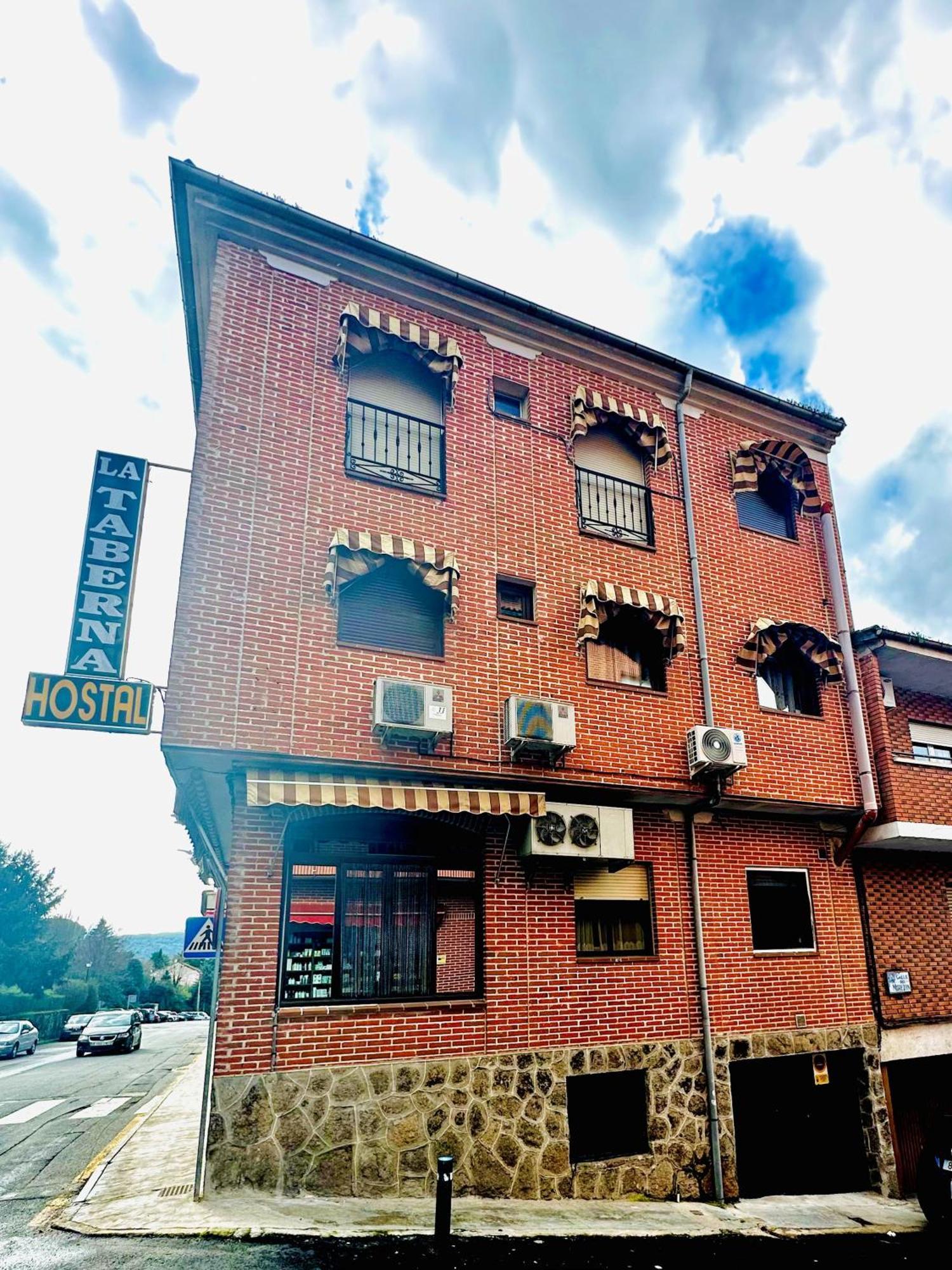 Hostal La Taberna Arenas de San Pedro Exterior foto
